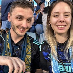 Meet your Posher, Nicky